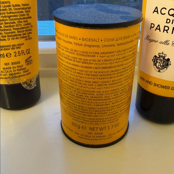 Acqua Di Parma Bath Soak (50 ML) & Shower Gel Set (2 X75 ML) - Picture 3 of 3